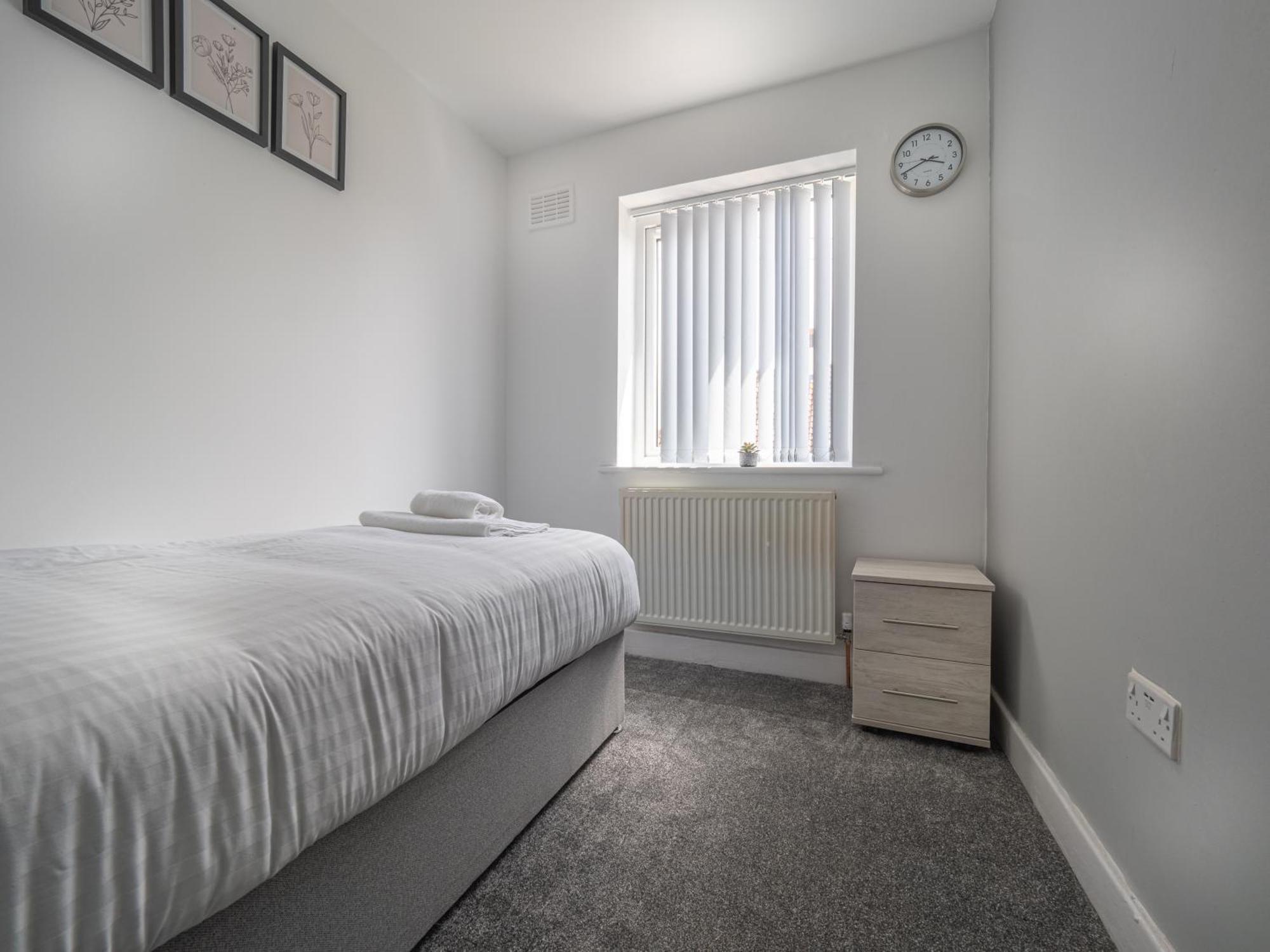 3Br Haven Retreat In Wallasey With Free Street Parking Exterior foto