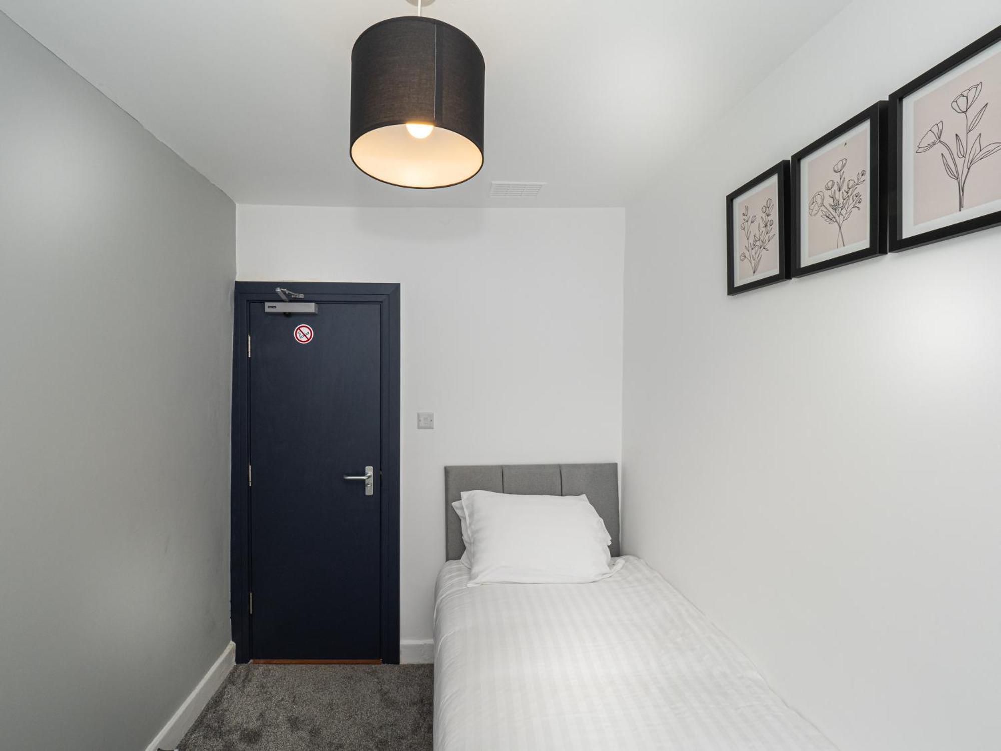 3Br Haven Retreat In Wallasey With Free Street Parking Exterior foto